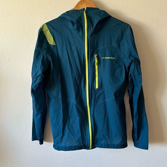 La Sportiva Other - La Sportiva men’s sz L hooded zip front Hail Jacket Waterproof, Breathable